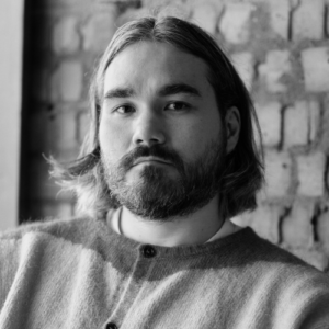 Headshot Kenjiro Kirton